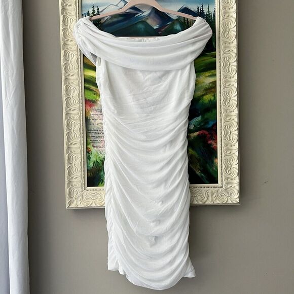 NWT White Cocktail Dress Sz Medium Ruched Off Shoulder Bodycon Lined Wedding - Picture 1 of 8